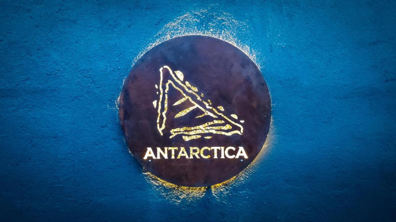 Antarctica Hostel Ushuaia Eksteriør billede